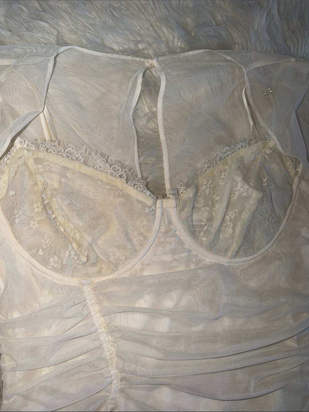 MISTRESS ROCKS Cream Underwired Top - Picture 9 of 16